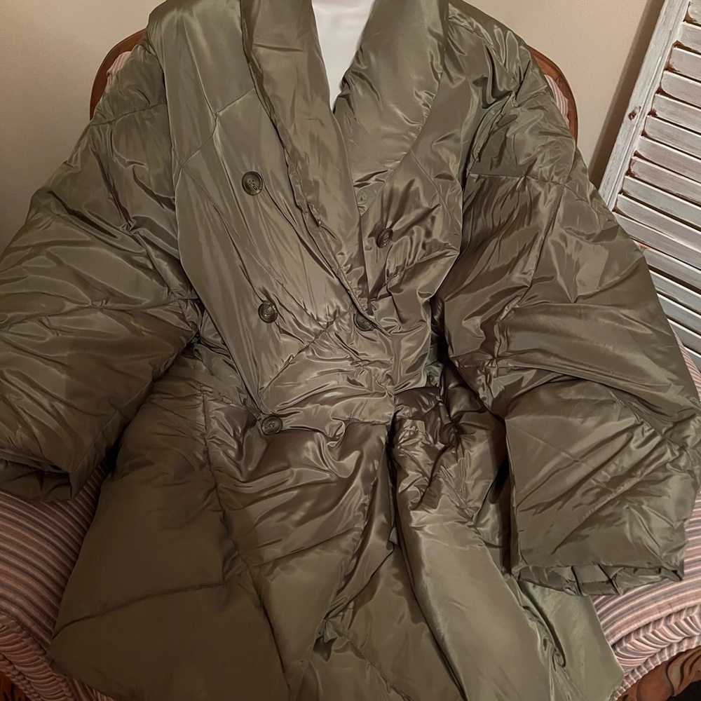 Free people Ella olive green long puffa puffer jacket coat button front medium M